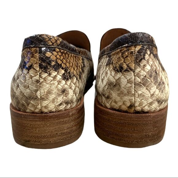 Madewell The Frances Loafer on Snake Embossed Leather - Picture 5 of 6